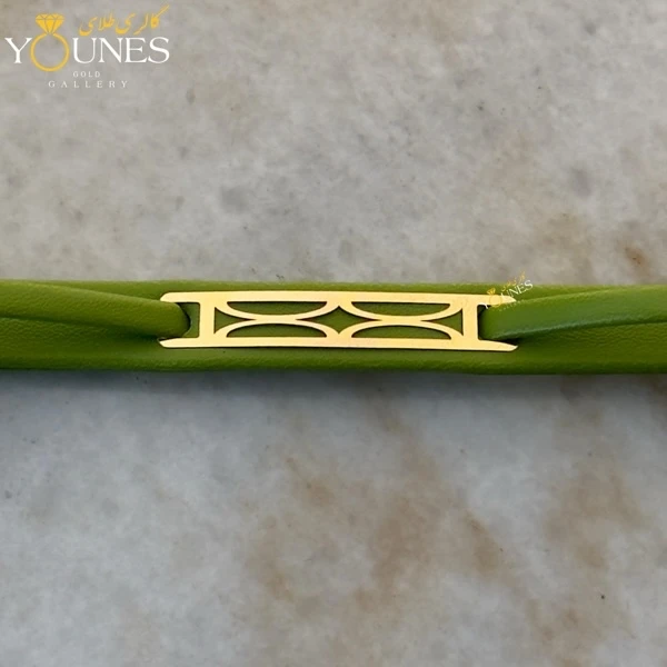 دستبند طلا زنانه چرمی مستطیل مینیمال L442